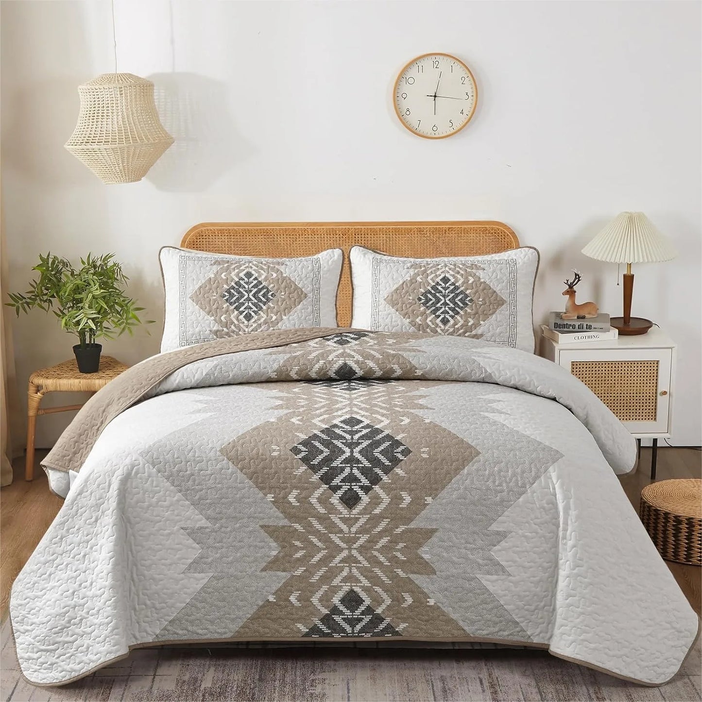 Boho Aztec Quilt Set 3 Piece Bedspread With Geometric Microfiber