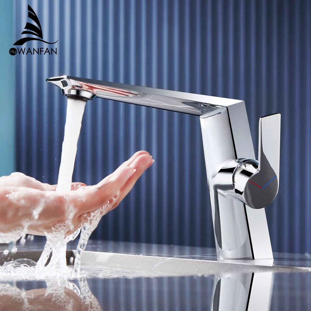 Basin Faucet Single Hole Deck Mounted Brass Mixer Tap